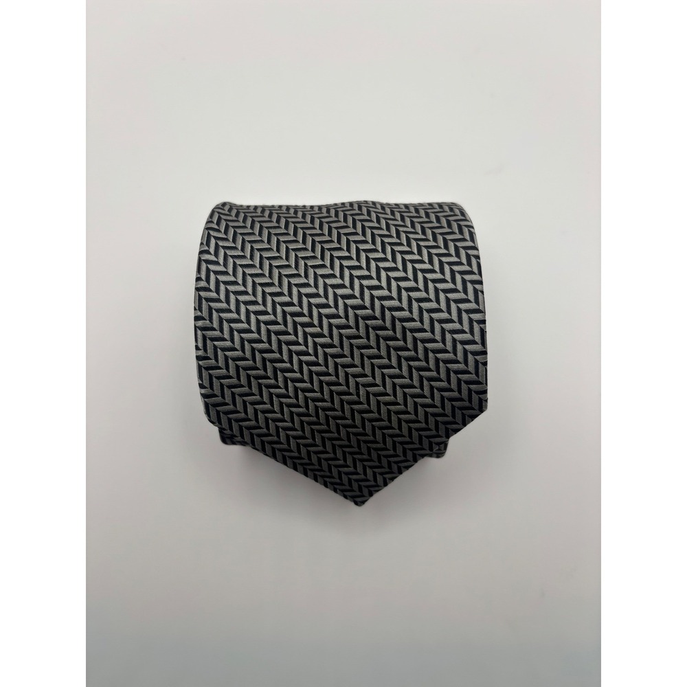 Paul Fredrick Mens Grey Black Chevron Silk Necktie Geometric Formal Tie